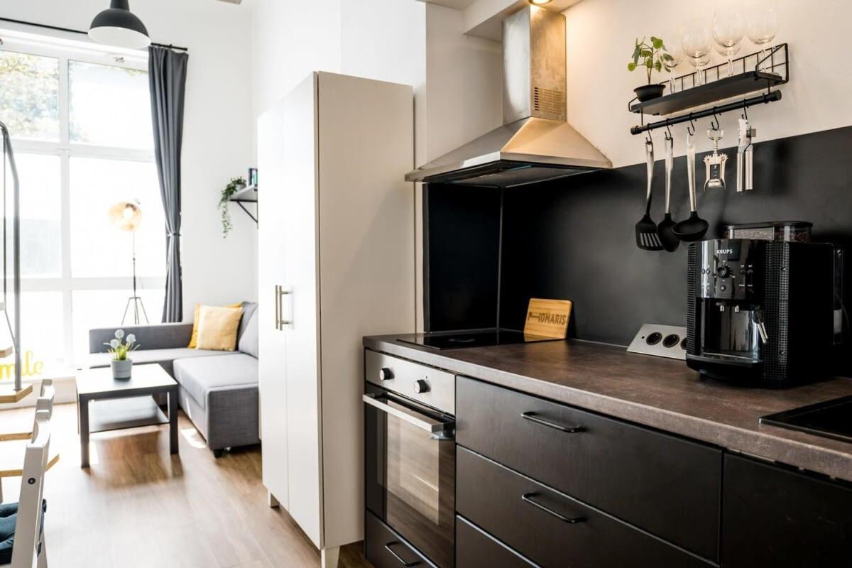 Industrial Loft In Berlin Mitteアパートメント エクステリア 写真