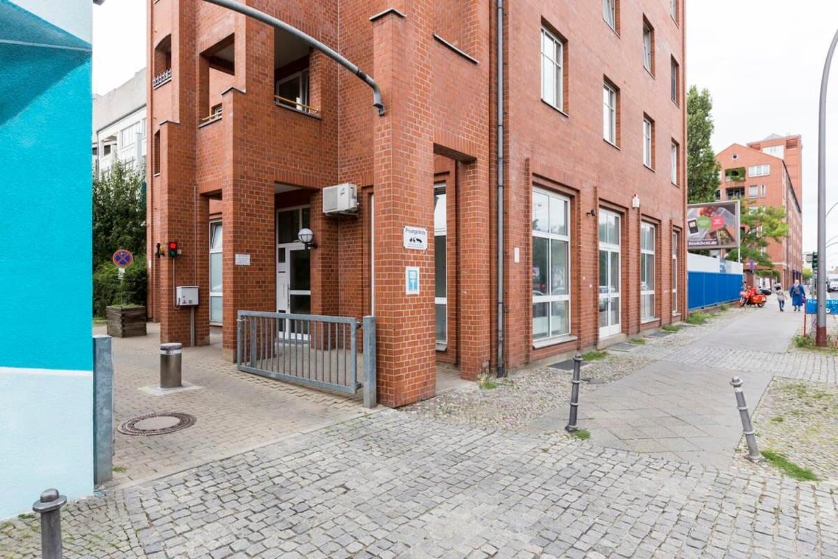 Industrial Loft In Berlin Mitteアパートメント エクステリア 写真